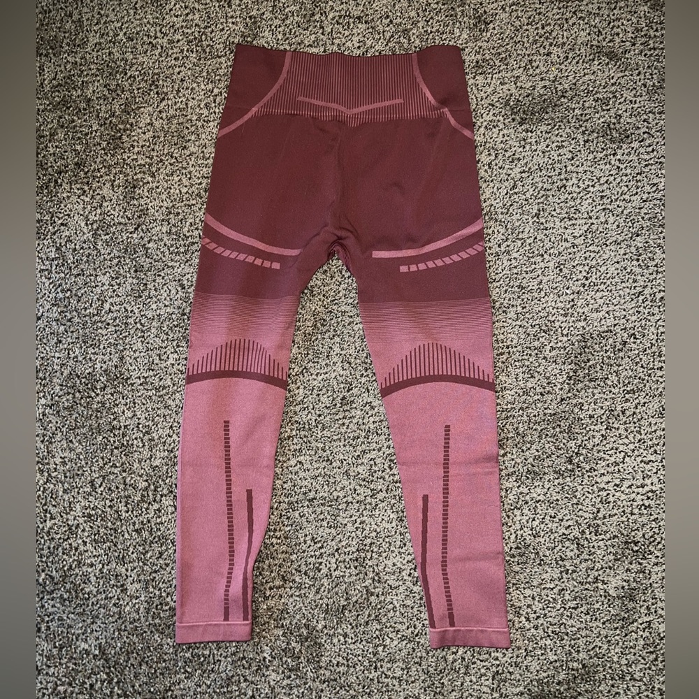 Gymshark Burgundy Leggings - Picture 2 of 6